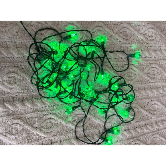 Christmas Lights Tulip Shaped String Lights Green 2 Sets Of 35 - Picture 2 of 4